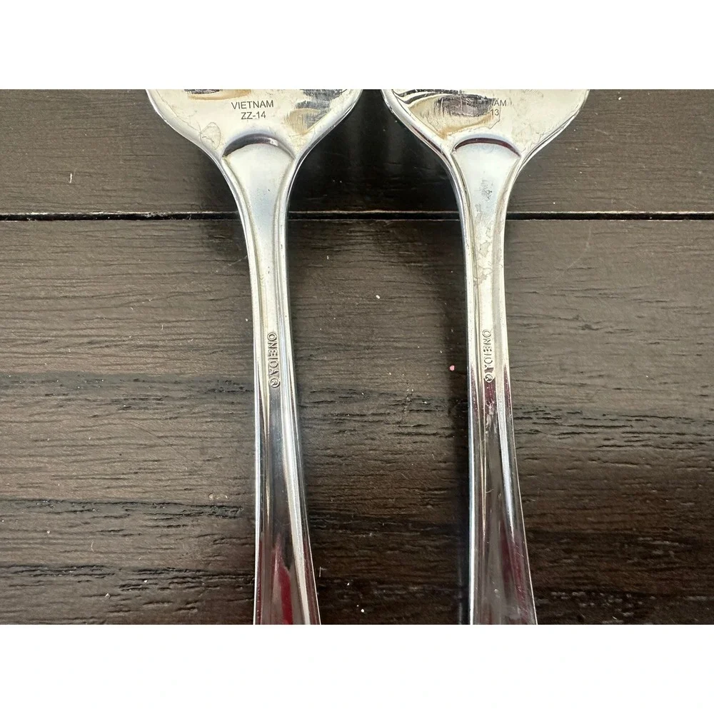 2 Serving Fork Oneida Stainless Voss Glossy